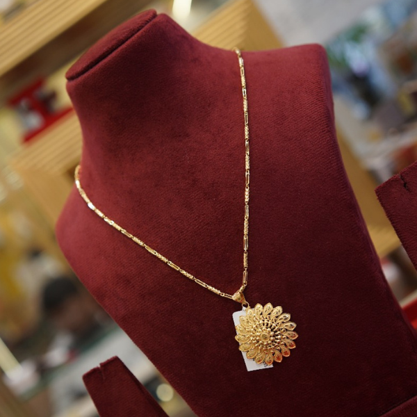 Sunburst Gold Pendant Chain